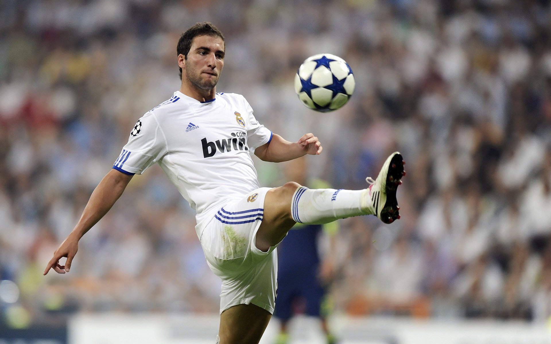 b体育平台-中国男足在巴黎奥运会上获得银牌，创历史，中国男足拿过奥运会冠军吗