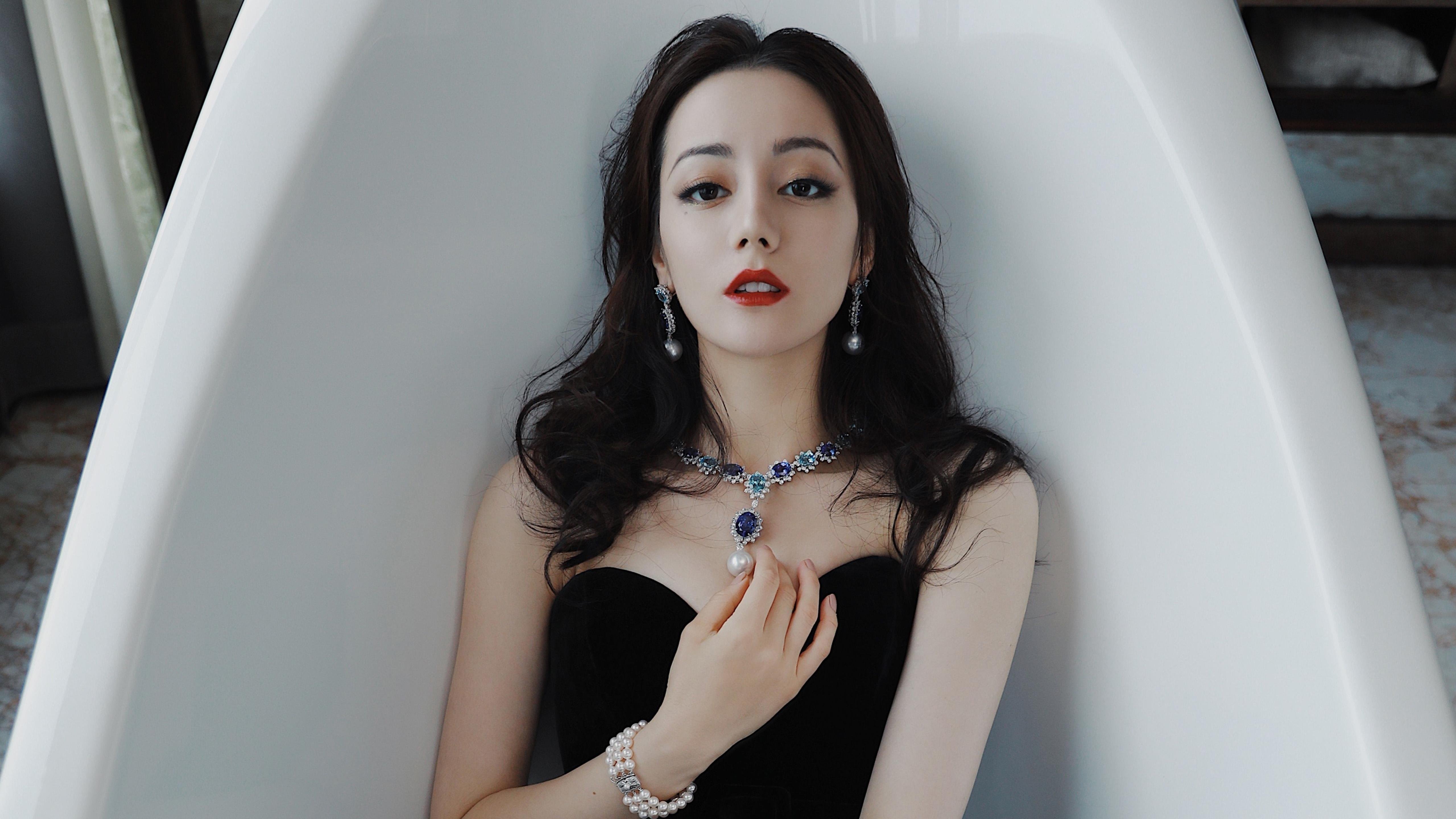 智利女足队以不屈毅力，克服困难，智利女足ⅴs日本女足