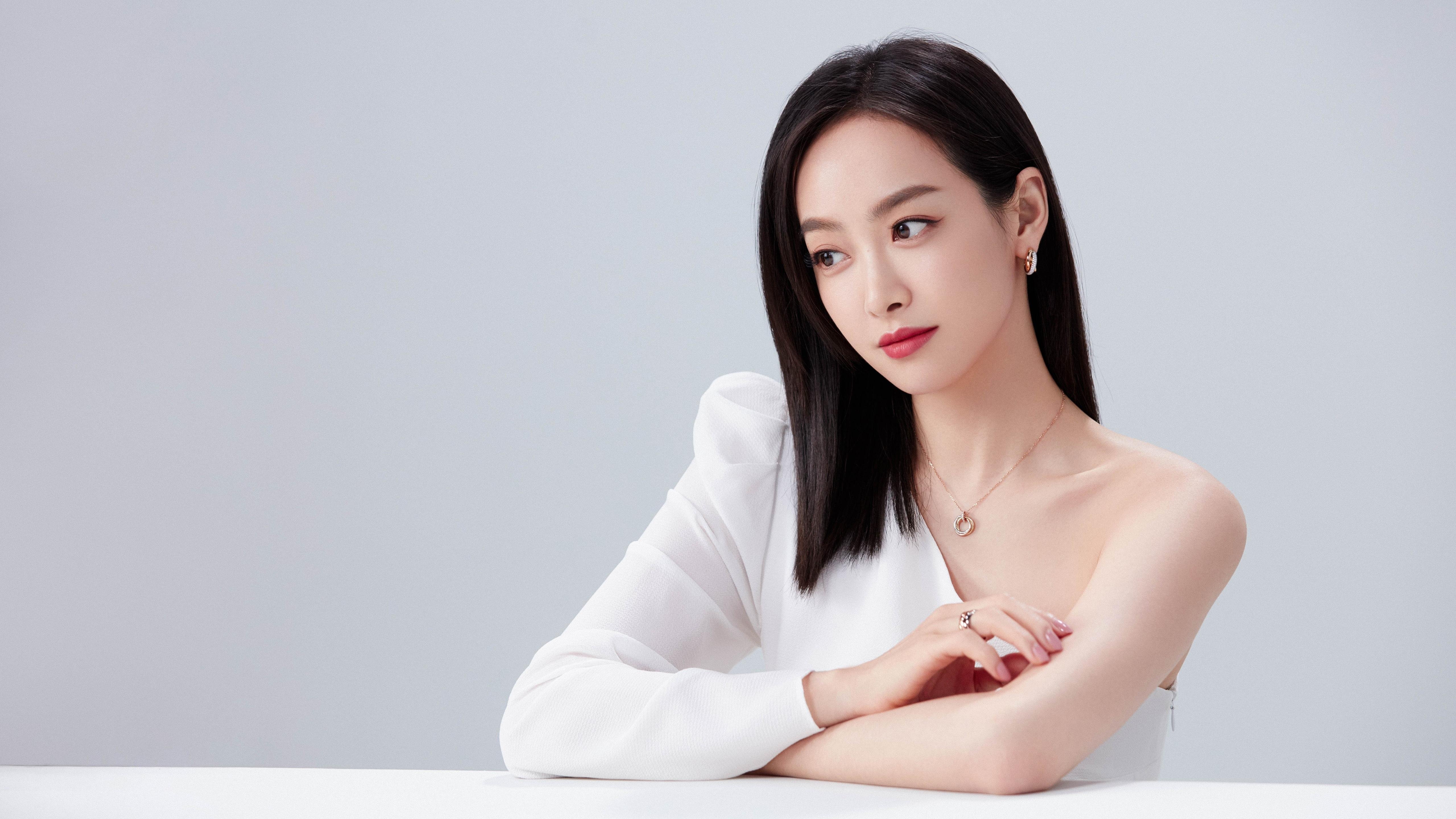 B体育-赫塔菲主场完胜奥萨苏纳，全取三分，赫塔菲球员