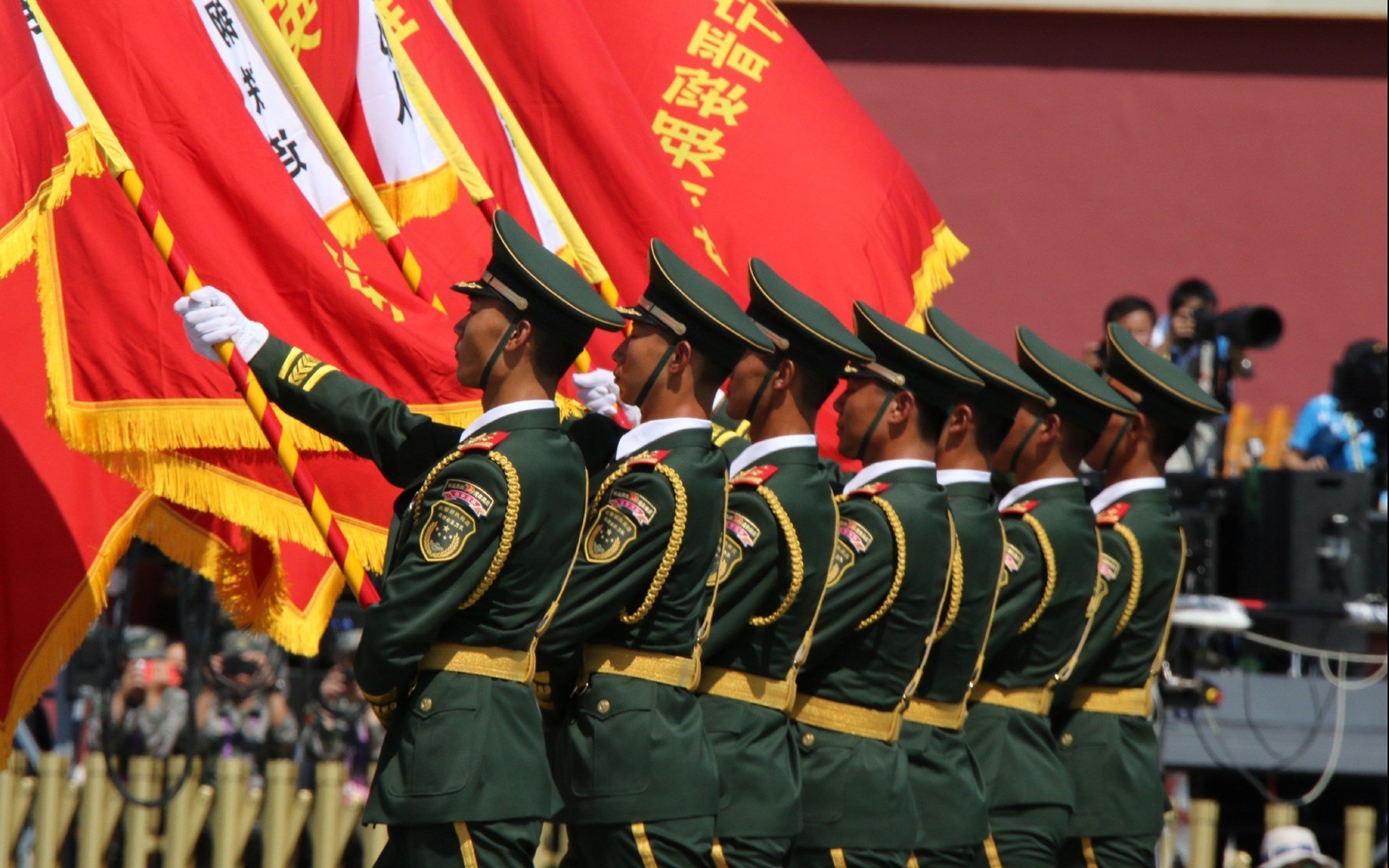 马赛冲击欧战资格,马赛引援