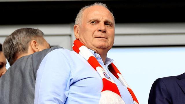 关于B体育官方网站:德甲的商业模式：盈利与投入的平衡的信息