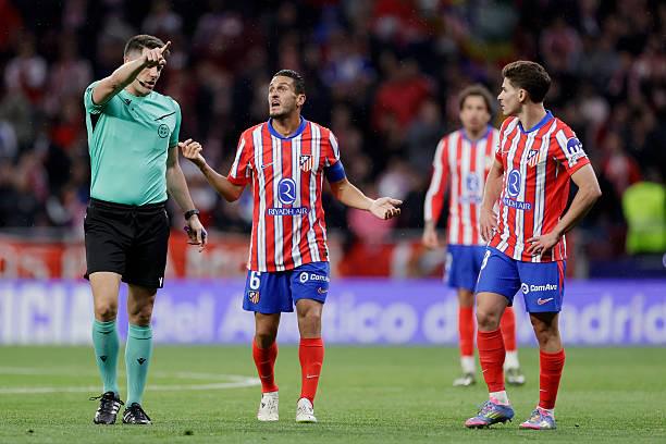 包含B体育官方网站:西甲的传统力量：如何保持球队的历史传承的词条