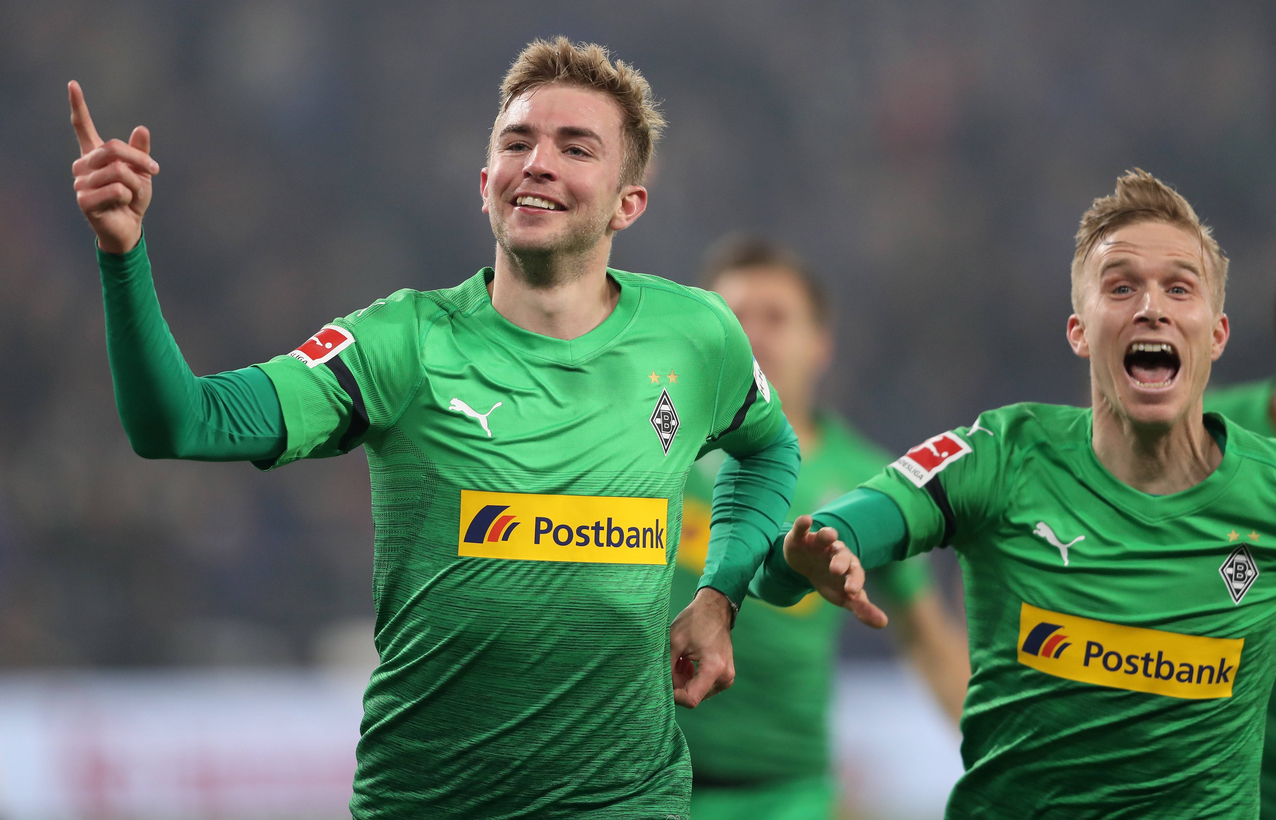 B体育官方网站:德甲新赛季的前瞻：球队状态与目标的简单介绍