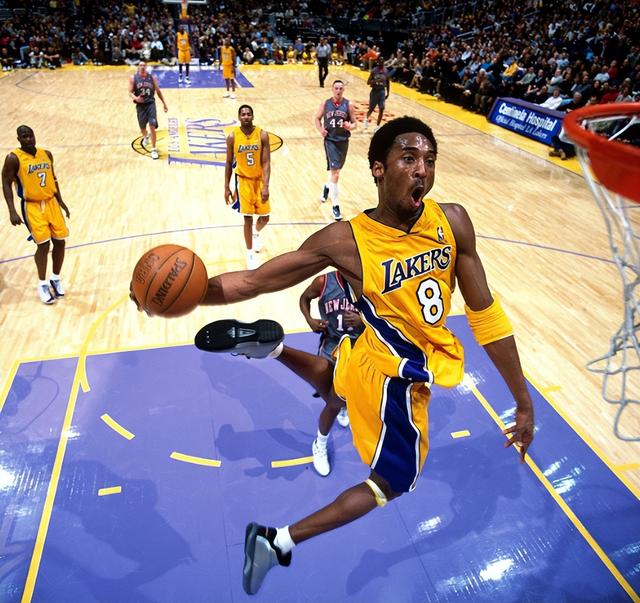 NBA历史上的十大经典时刻的简单介绍 NBA历史上的十大经典时刻的简单介绍