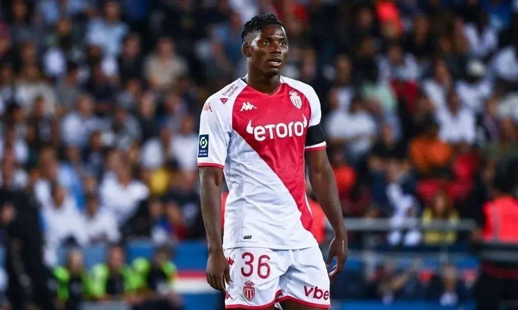 包含B体育官方网站：法甲昂热的青训体系成就未来的词条