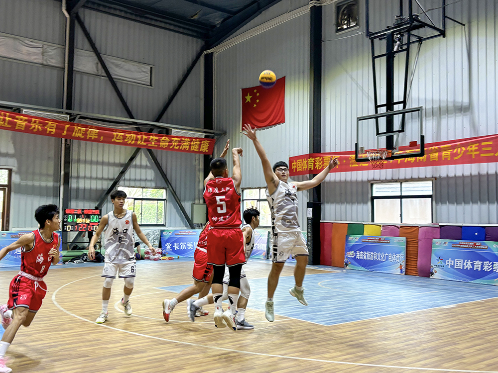 b体育电竞-包含B体育官方网址：全国青少年篮球联赛开战，未来之星崭露头角的词条